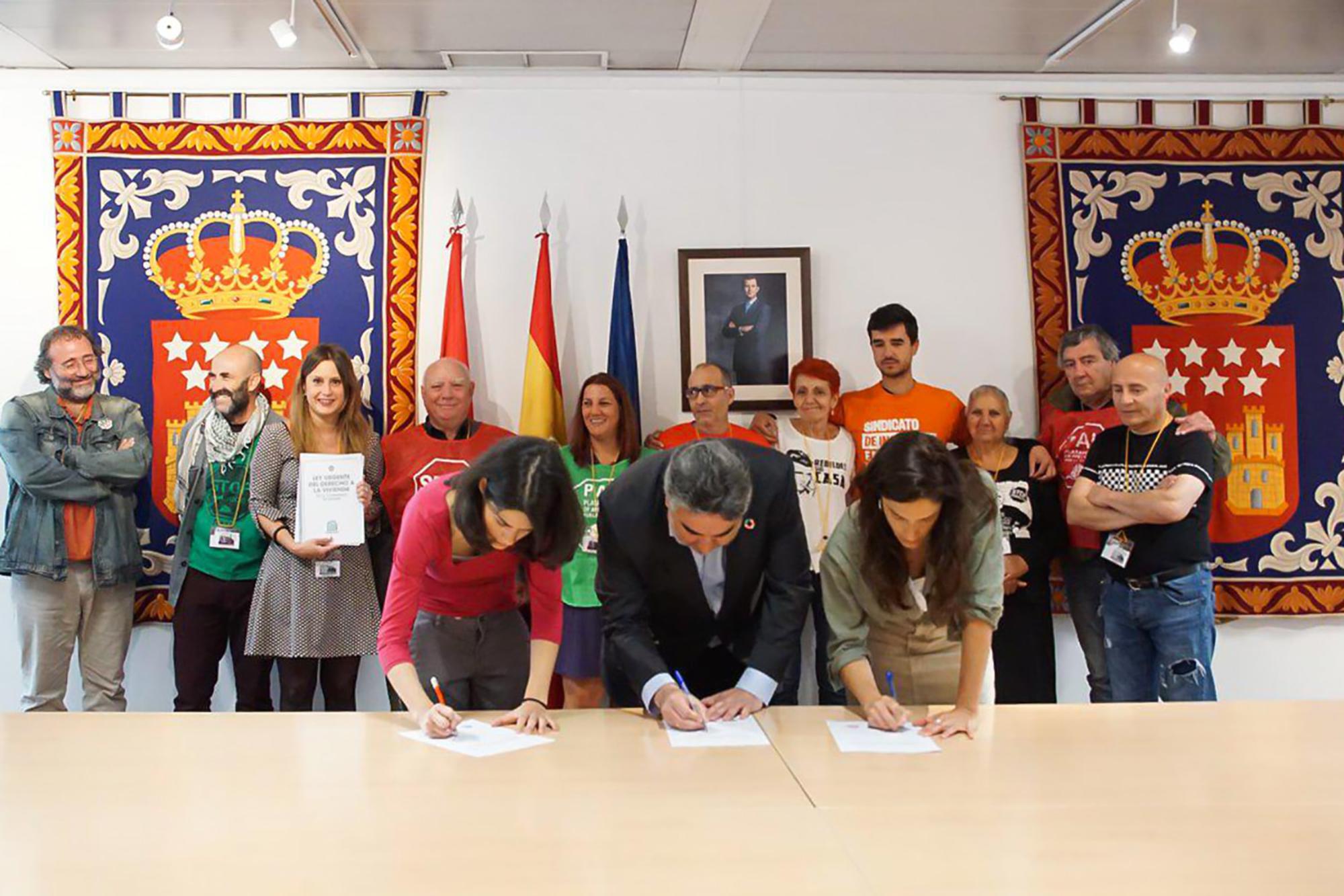 Firma Ley Vivienda Madrid